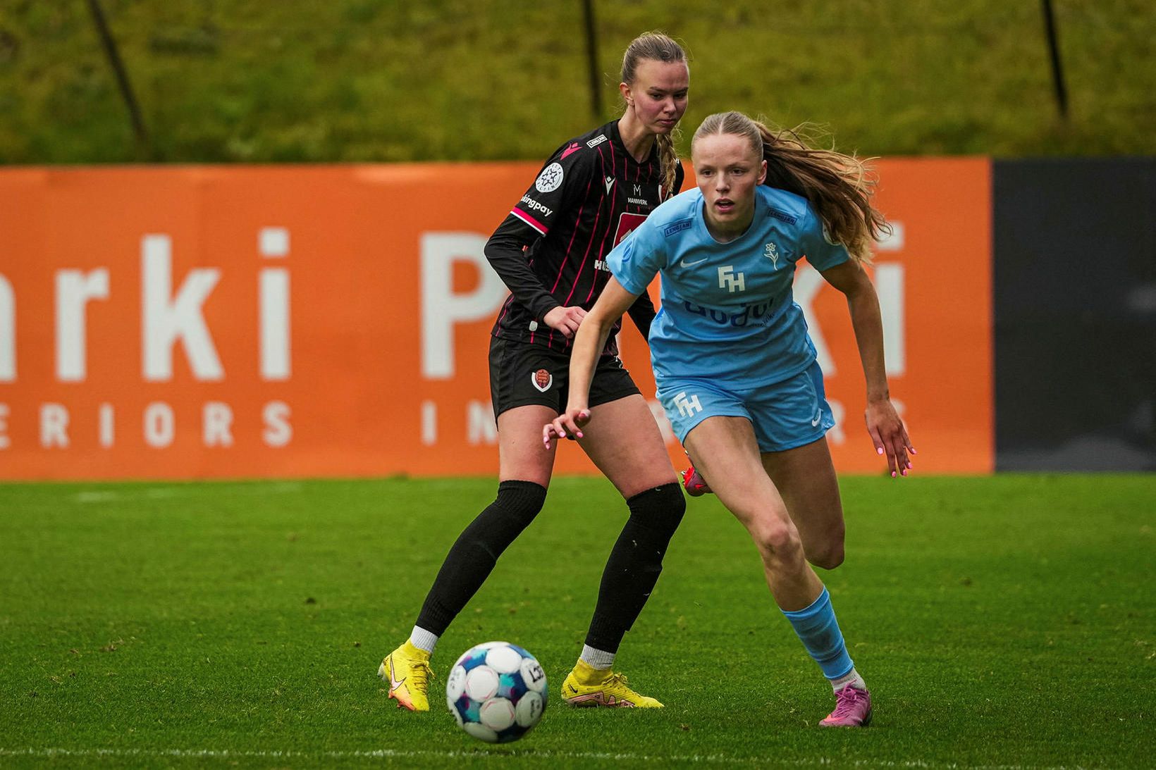 „Einstaklega efnileg“